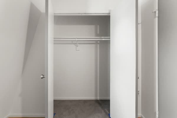 Photo of "#417-3D: Full Bedroom 3D" home