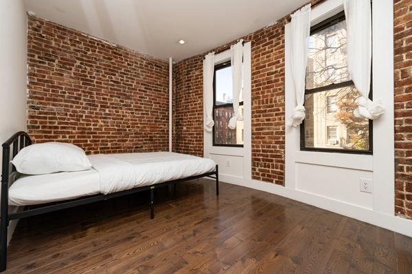Preview 0 of #1788: Queen Bedroom D at June Homes