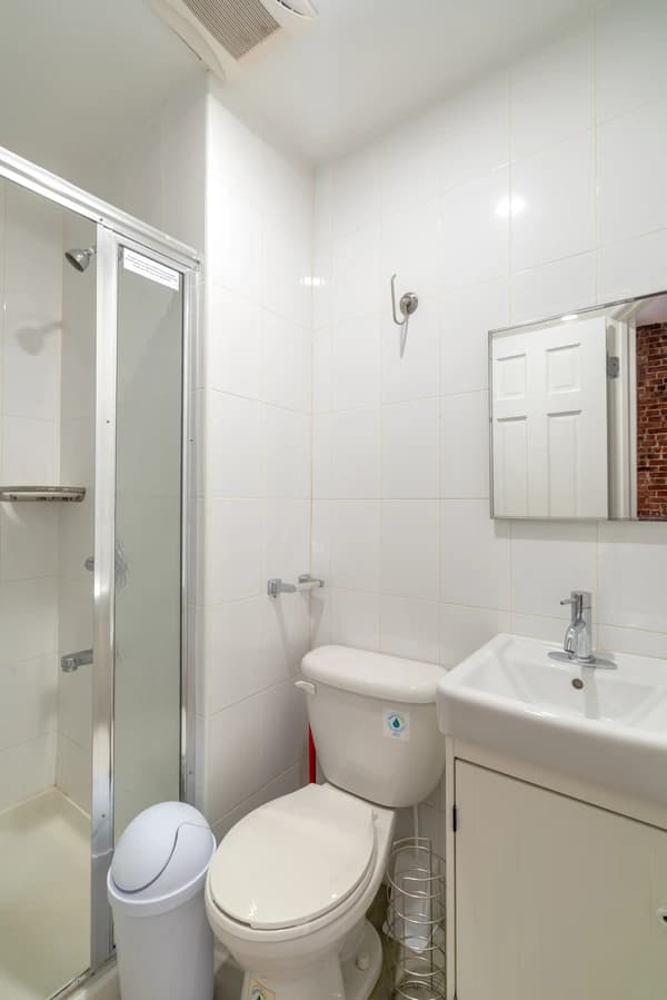 Preview 4 of #3304: Full Bedroom D/w Private Bathroom at June Homes