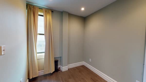 Preview 2 of #1570: Queen Bedroom B at June Homes