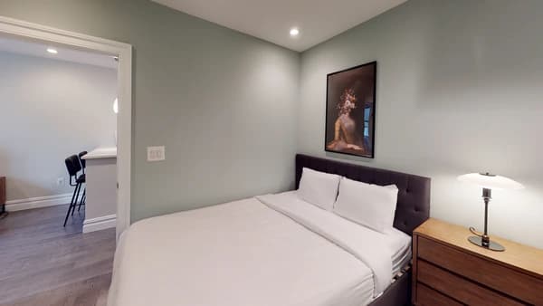Preview 2 of #1527: Queen Bedroom A at June Homes