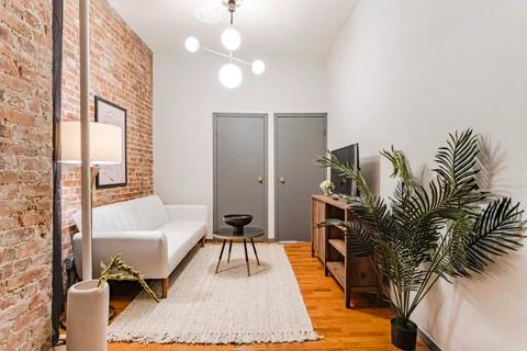 Preview 0 of #253: Chelsea at June Homes