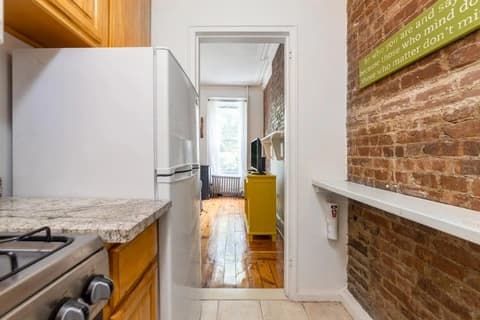 Preview 4 of #1411: Fort Greene at June Homes