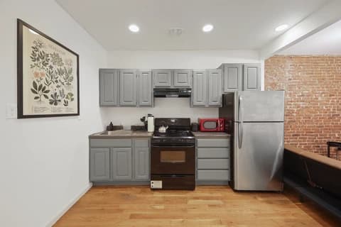 Preview 4 of #747: Central Harlem at June Homes