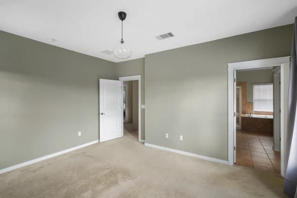 Preview 3 of #2457: Queen Bedroom C w/ Private Bathroom at June Homes