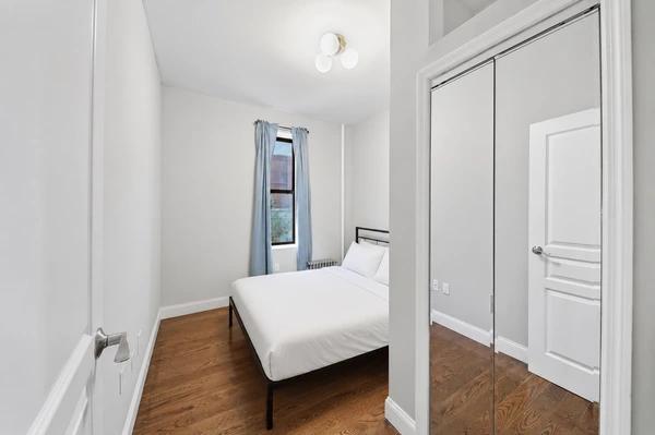Preview 4 of #596: Hamilton Heights at June Homes