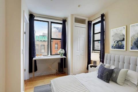 Preview 0 of #868: East Village at June Homes