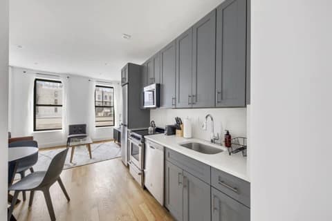 Preview 1 of #713: West Harlem at June Homes