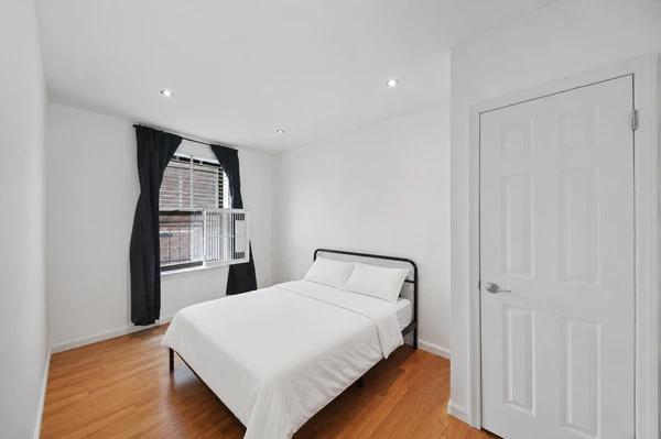 Preview 0 of #785: Queen Bedroom C at June Homes
