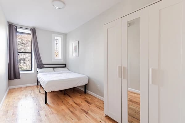 Preview 3 of #1571: Prospect Lefferts Gardens at June Homes