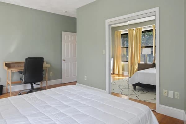 Preview 2 of #1683: Queen Bedroom A at June Homes
