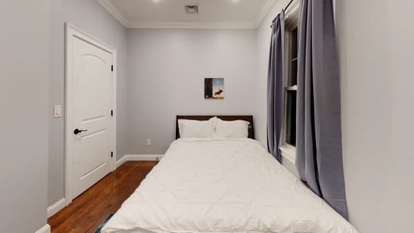 Preview 4 of #1506: Queen Bedroom A at June Homes