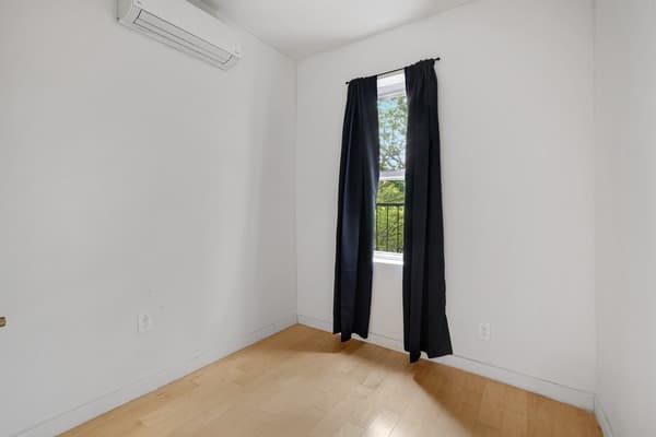 Photo of "#425-3D: Twin Bedroom 3D" home