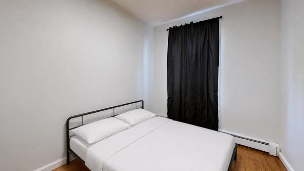 Preview 4 of #1810: East Cambridge at June Homes