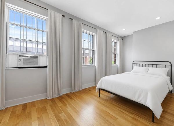 Preview 3 of #1802: Clinton Hill at June Homes