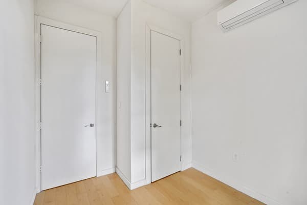 Photo of "#425-3D: Twin Bedroom 3D" home