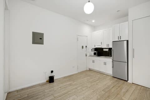 Preview 2 of #432: Upper West Side at June Homes