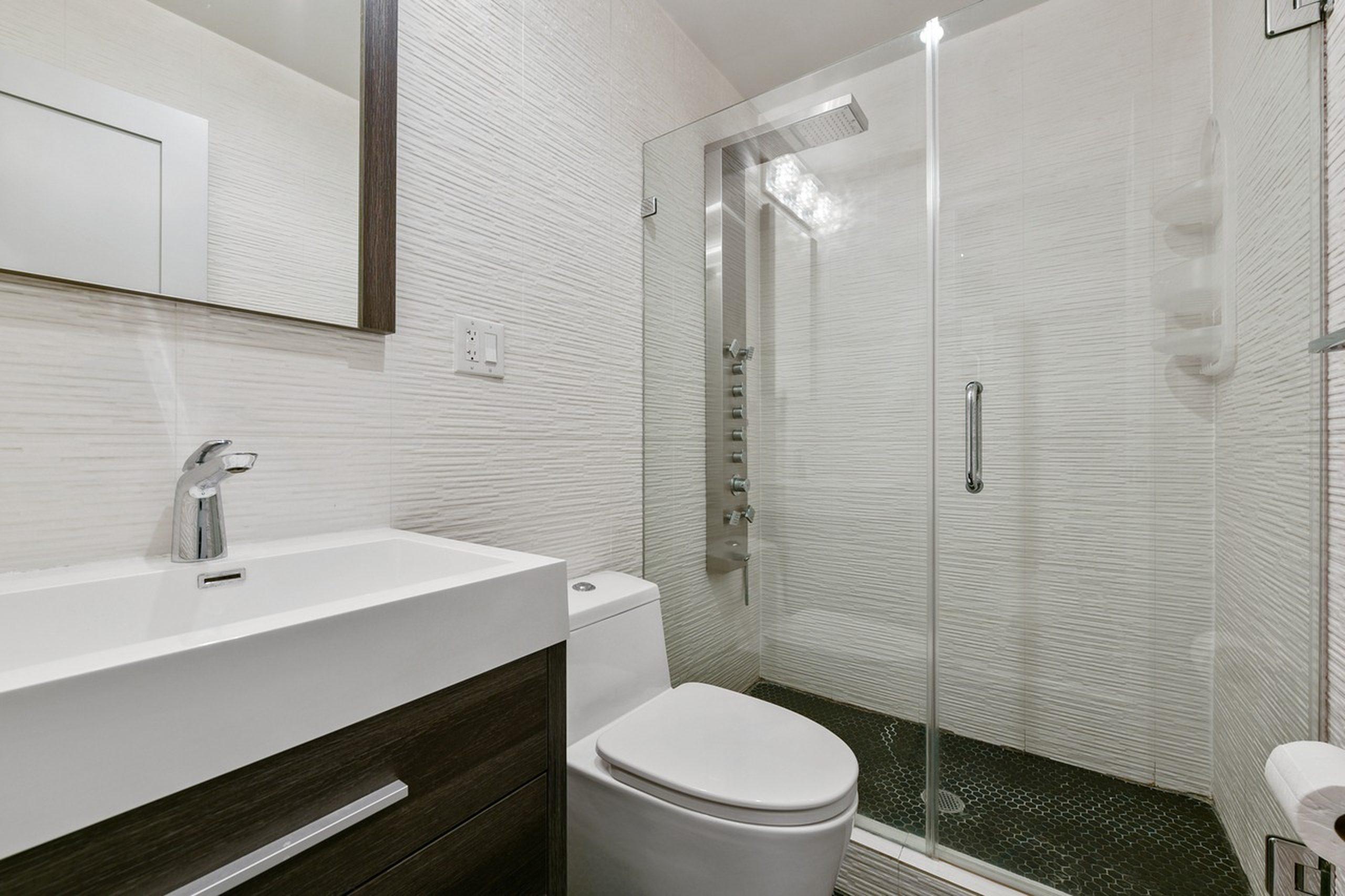Photo 6 of #1919: Queen Bedroom A w/Private Bathroom at June Homes