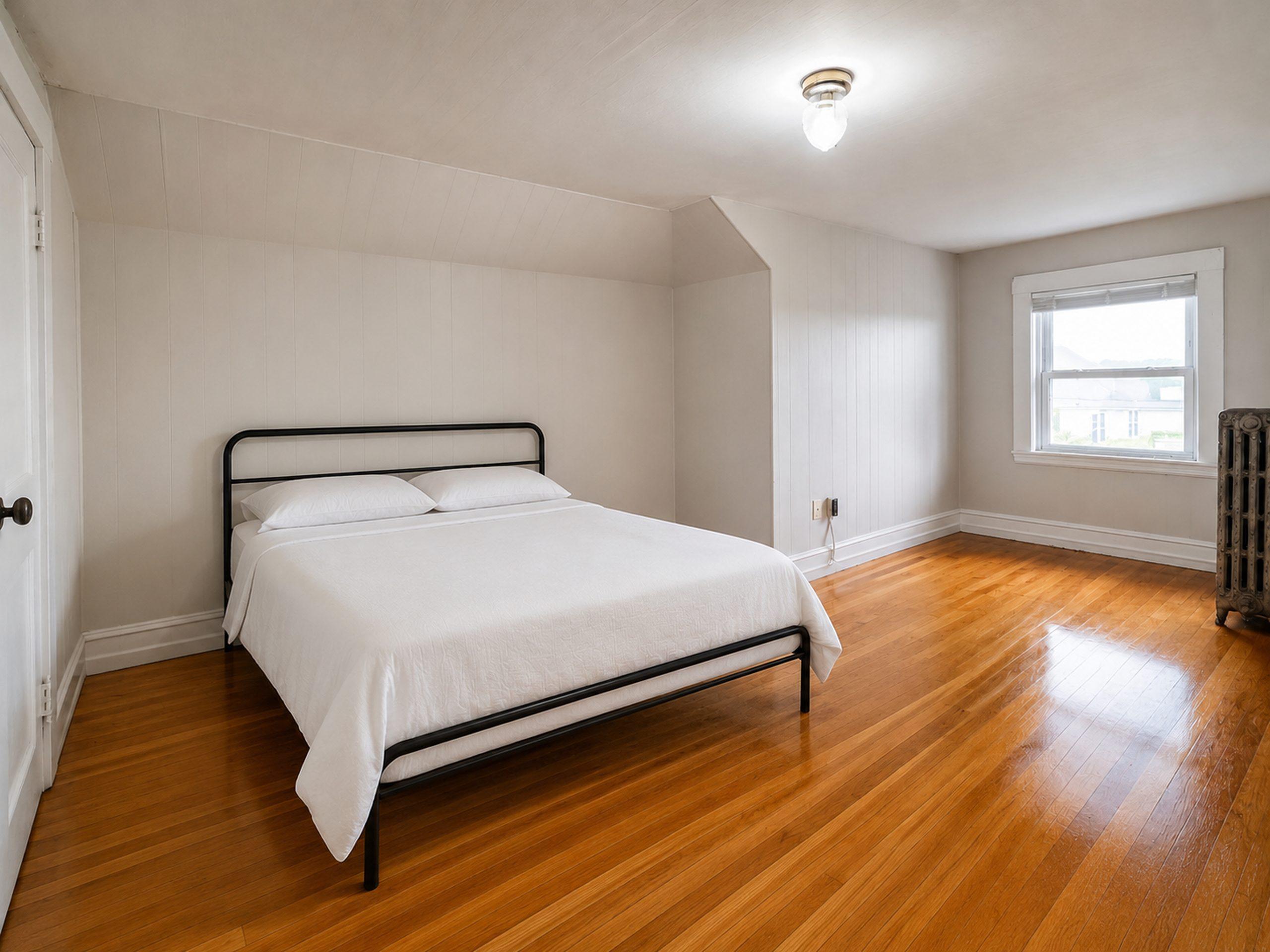 Photo 1 of #1890: Queen Bedroom D at June Homes