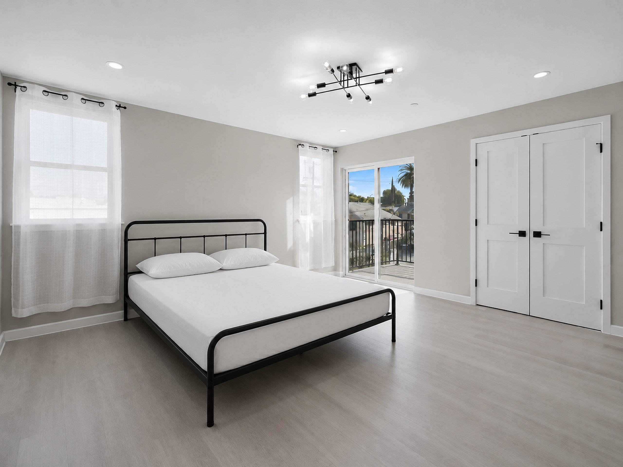Photo 1 of #1829: Queen Bedroom D w/ Private Bathroom at June Homes