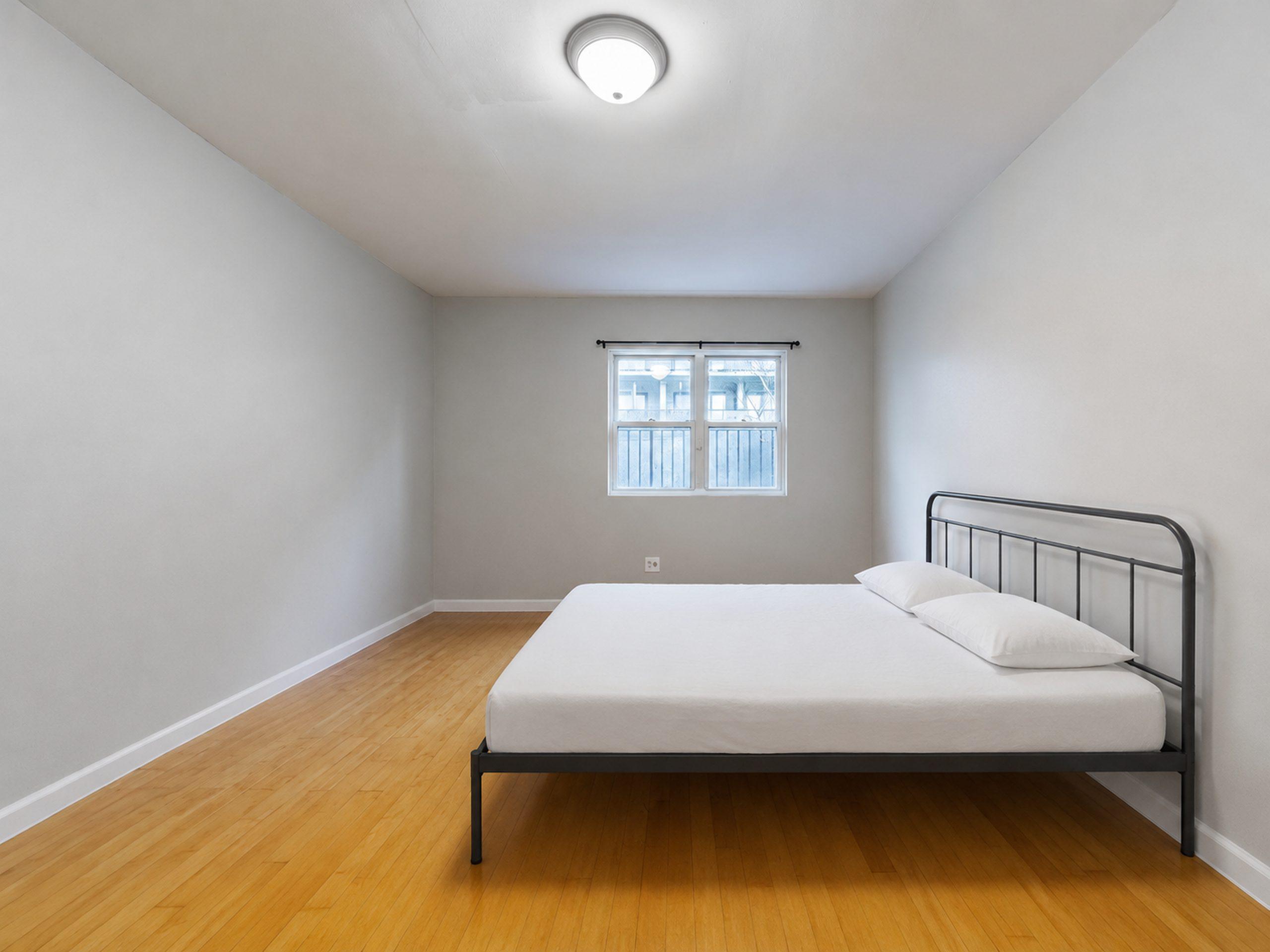 Photo 1 of #1646: Queen Bedroom D w/ Private Bathroom at June Homes