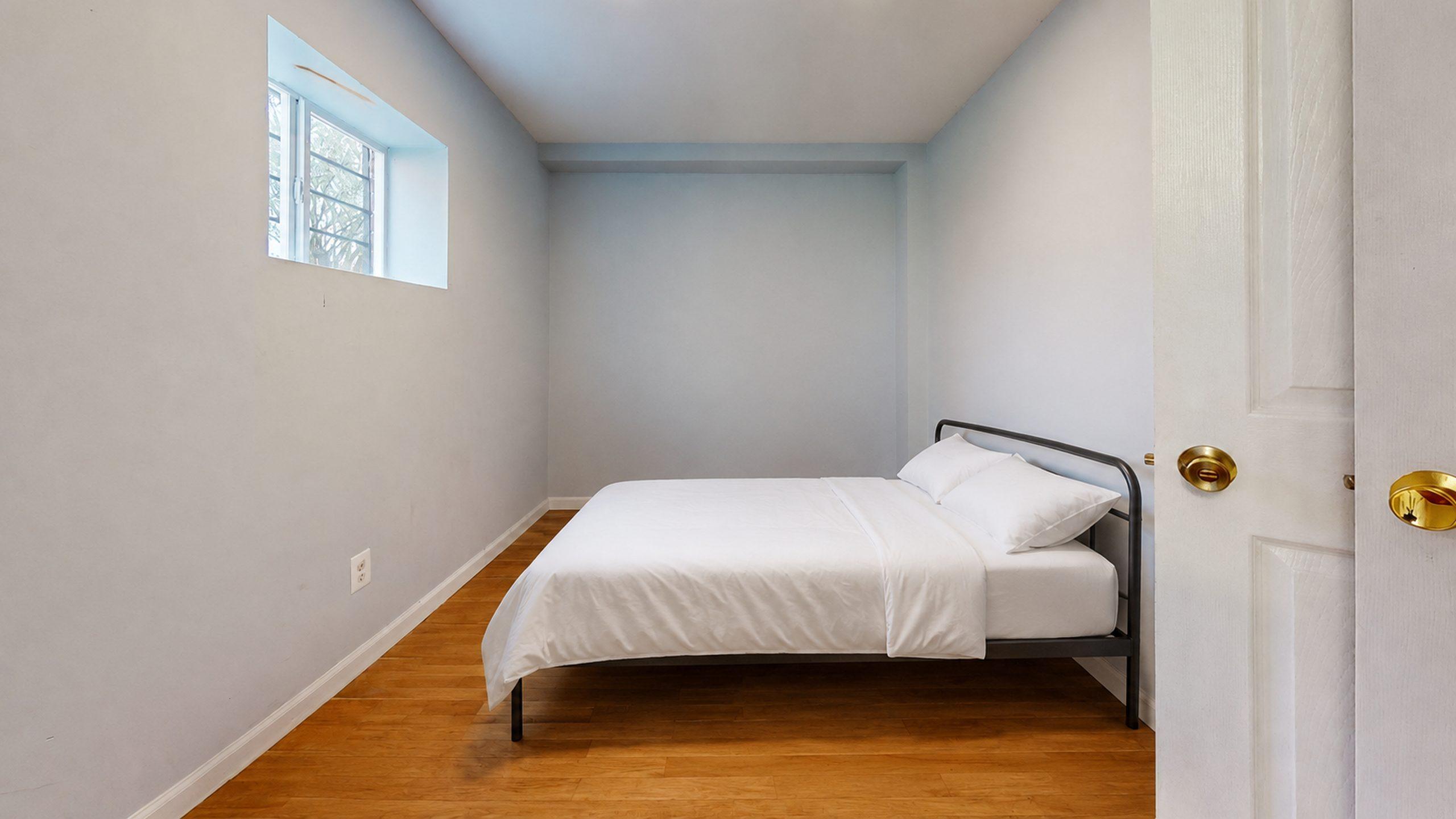 Photo 1 of #1811: Queen Bedroom G w/Private Bath at June Homes