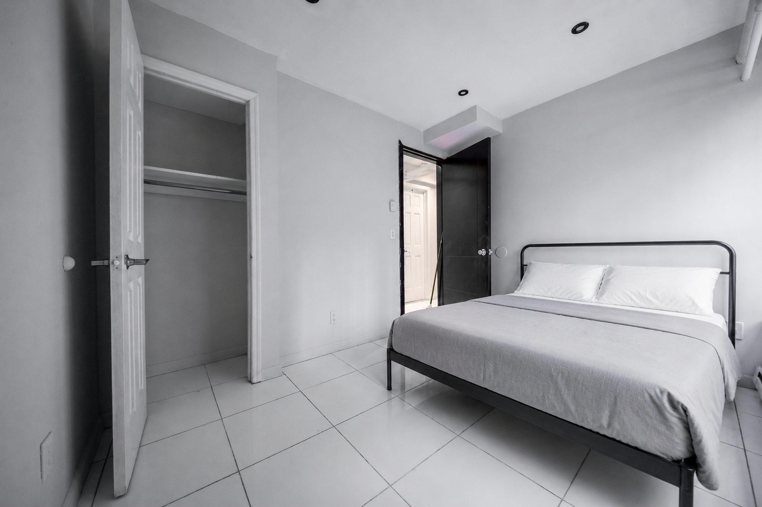 Photo 1 of #1805: Twin Bedroom D at June Homes