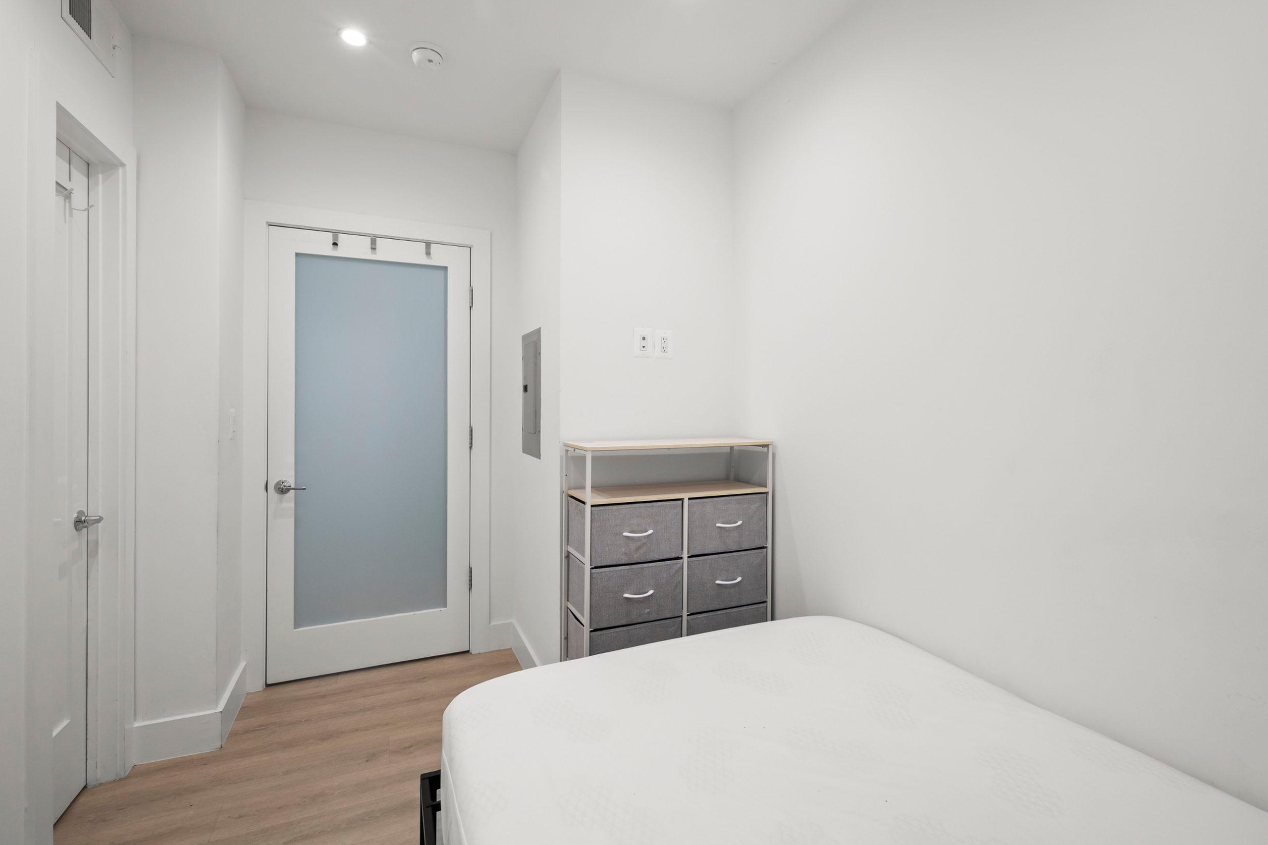 Photo 2 of #1915: Full Bedroom B at June Homes