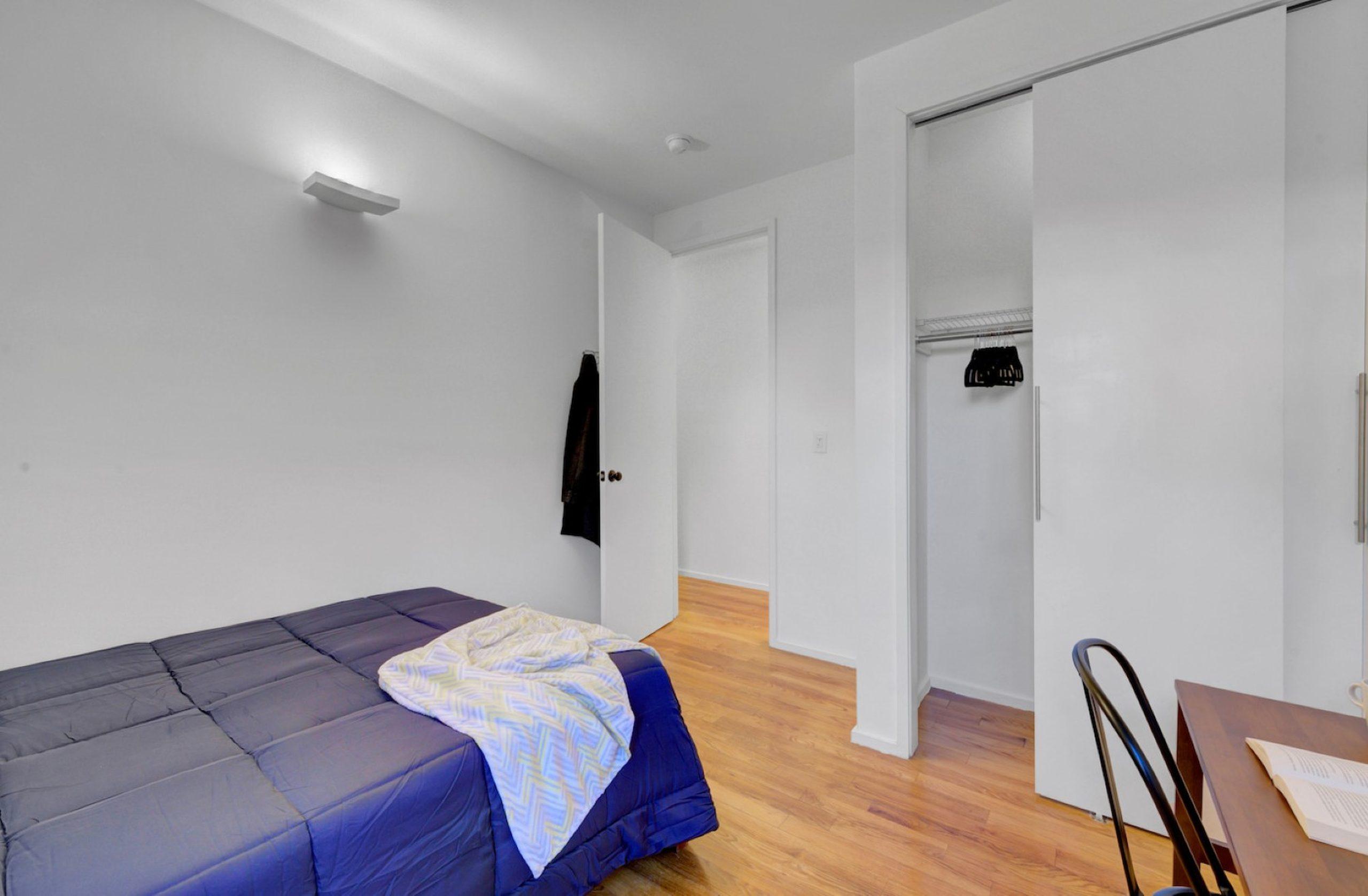 Photo 2 of #1921: Queen Bedroom A at June Homes