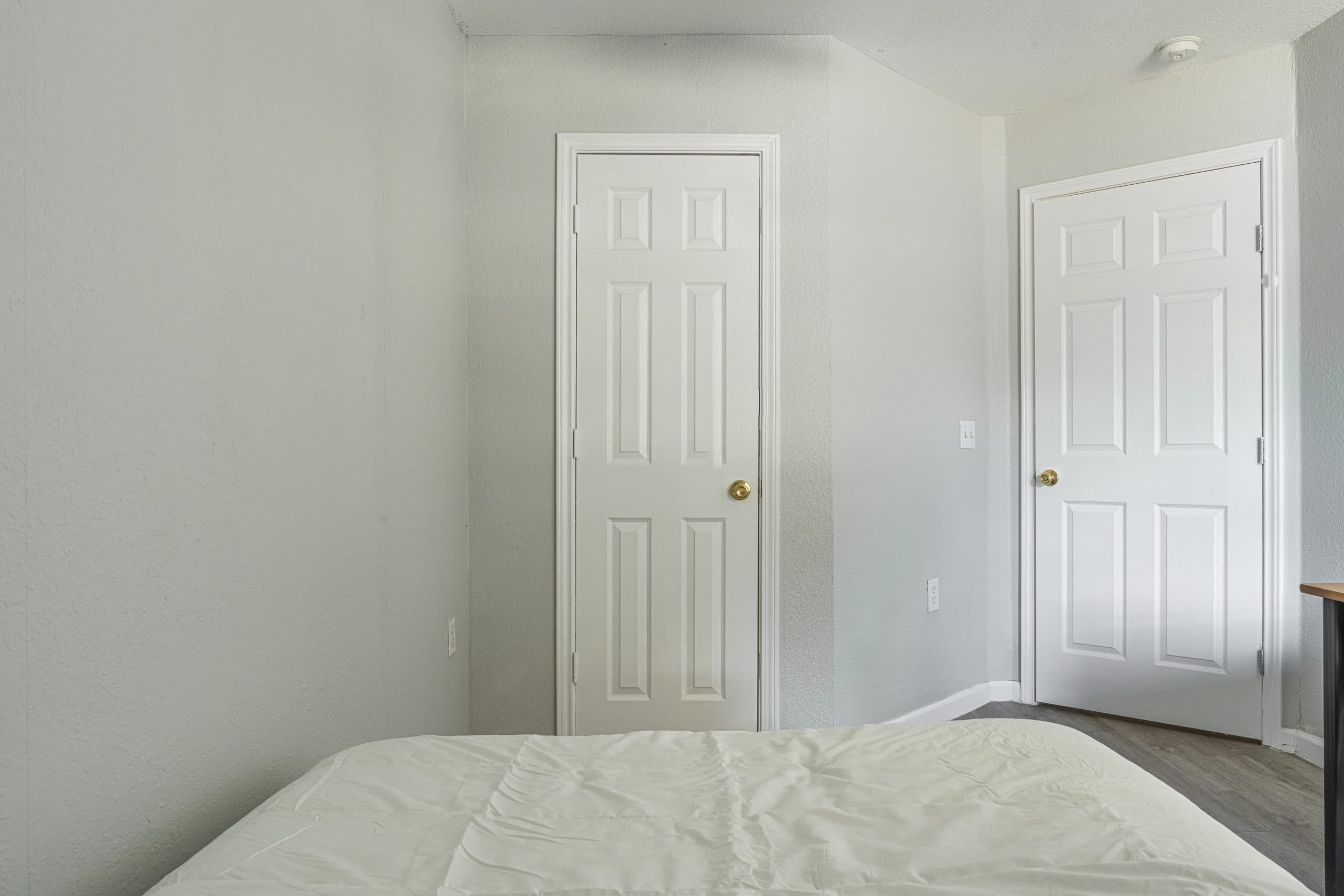 Photo 15 of #4076: Full Bedroom B at June Homes