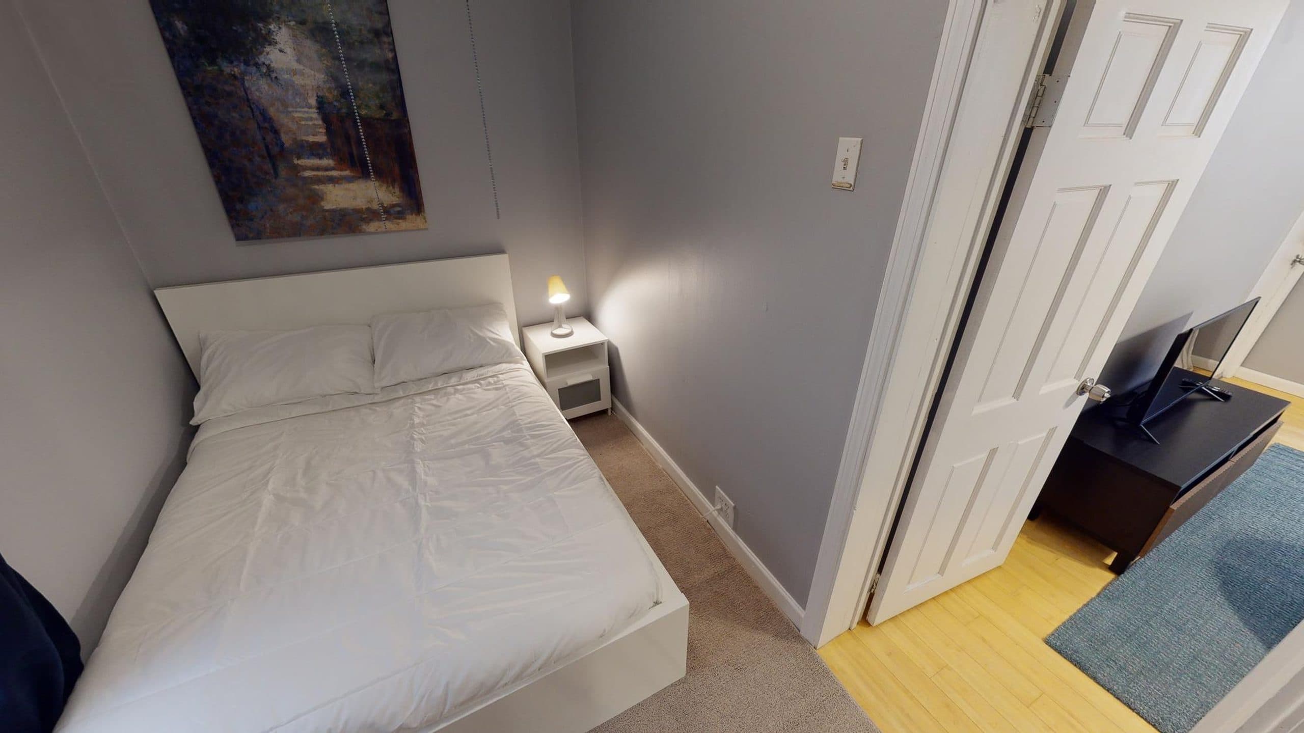 Photo 4 of #3650: Full Bedroom B at June Homes