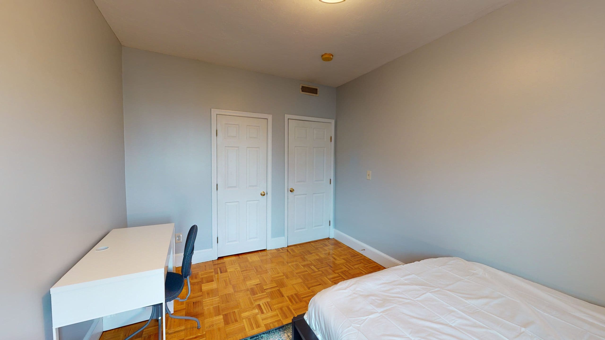 Photo 18 of #1465: Queen Bedroom A at June Homes