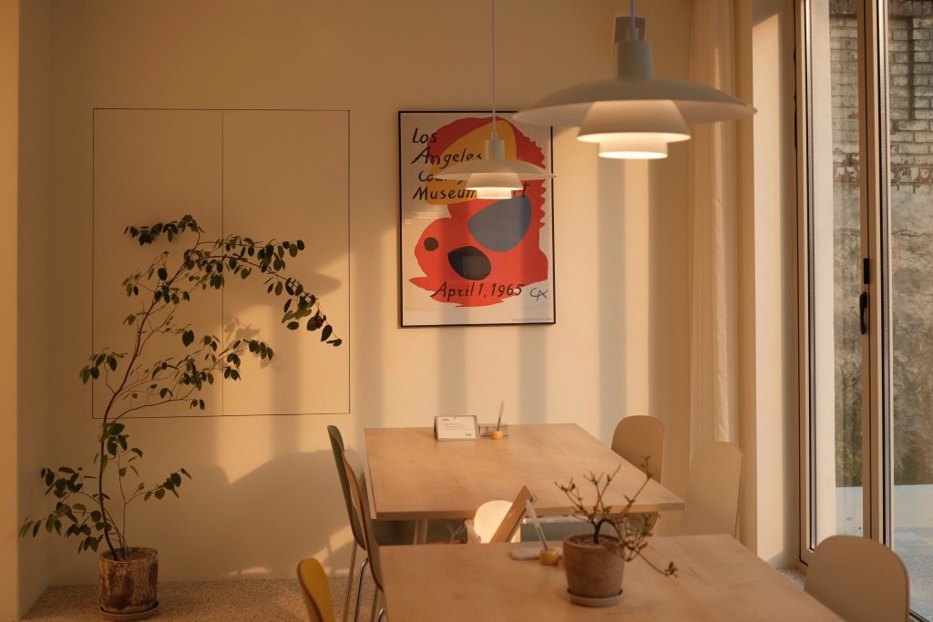 Cozy and Well-Lit Kitchen to Promote a Calming Atmosphere at Home