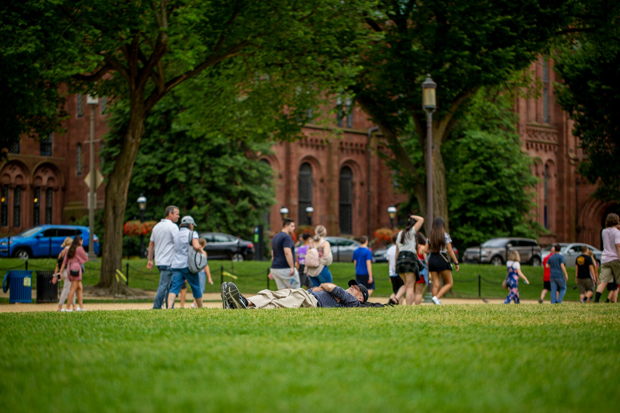 How to Find Summer Housing for Internships?