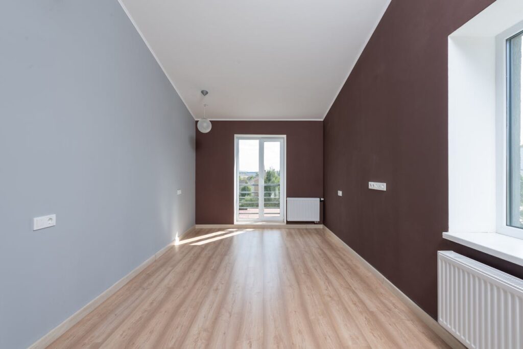 empty room in an apartment for renting