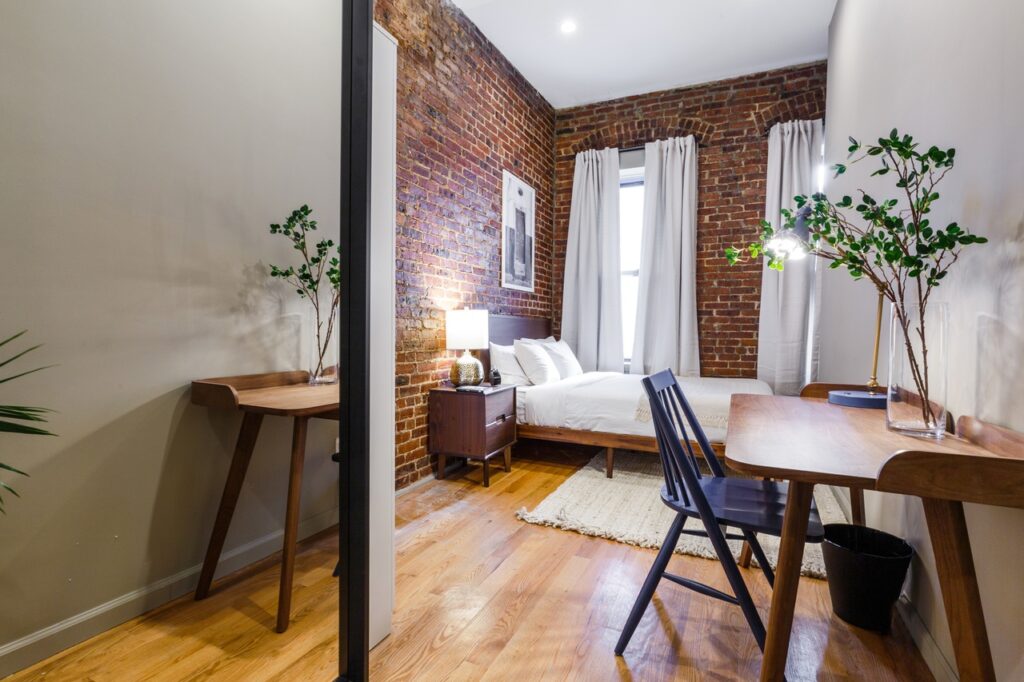 Travel nurse furnsihed room nyc photo